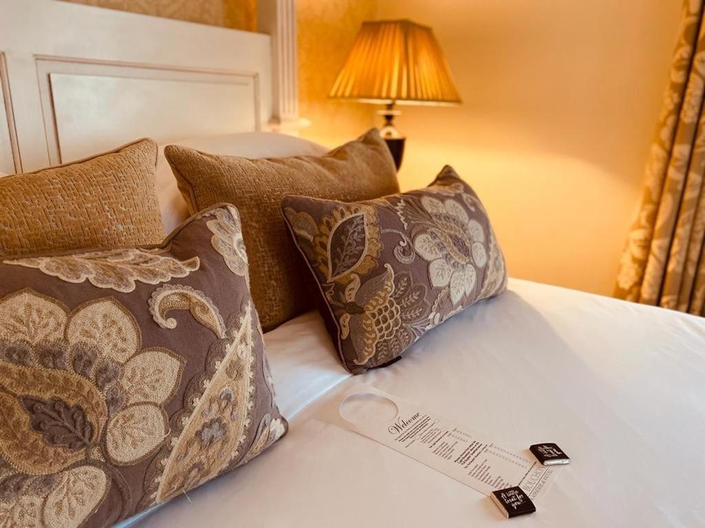 Le Bouchon Brasserie & Hotel Молдон Экстерьер фото